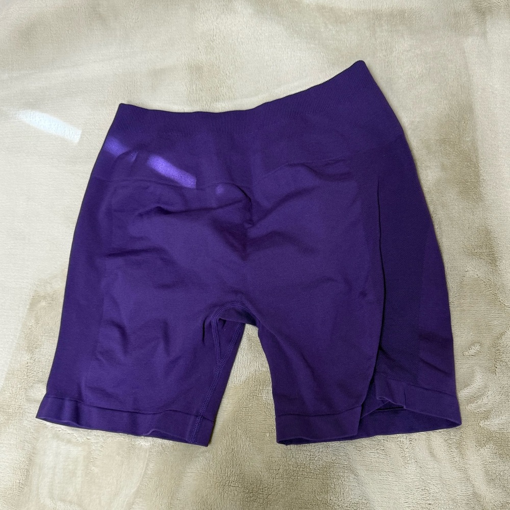 AUROLA Intensify Workout Shorts for Women Seamless Scrunch